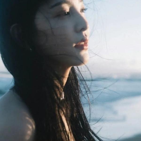 萝莎琳